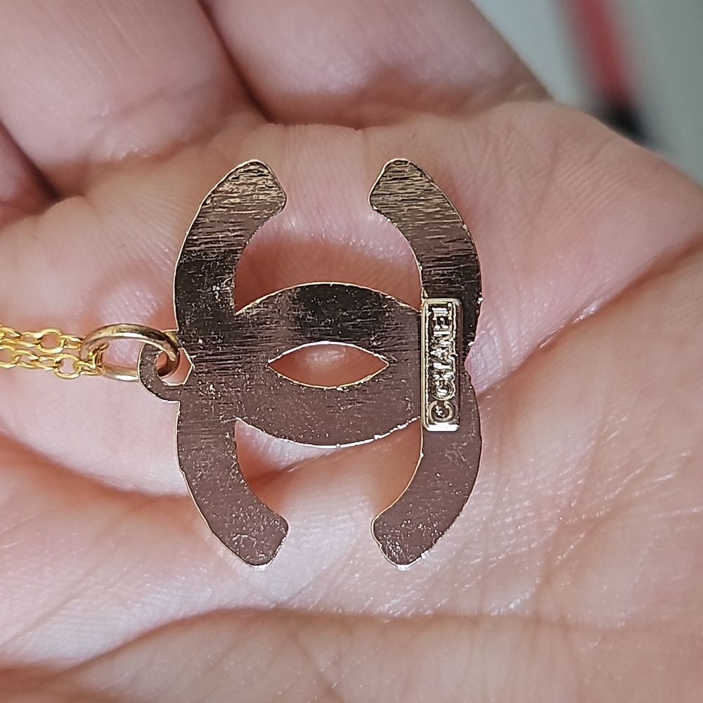 CHANEL Gold CC Charm with Unbranded Gold Tone Necklace - Picture 2 of 3
